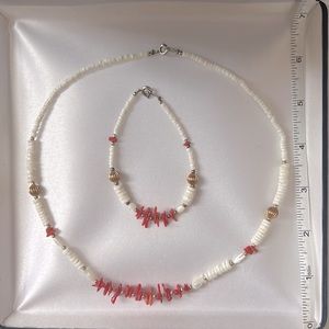 Necklace and Bracelet Set in White/Red/Gold